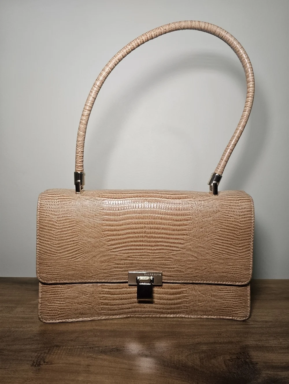 LIZ CLAIBORNE Vintage Y2K Lizard Embossed Shoulder Bag Taupe Structured Handbag